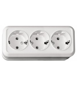 Потрійна Розетка Із Заземленням Luxel OPERA