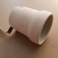 Патрон  E27 керамический